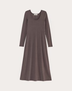 Alternative view of The Maddie Dress in Butterknit | Espresso