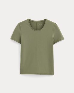 Alternative view of The Form Tee | Lichen Green