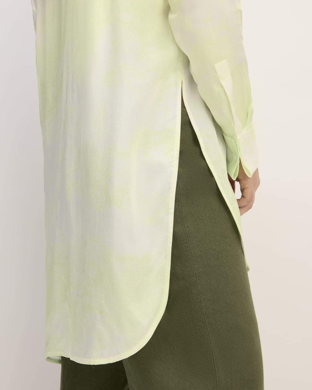 The Everlane x Marques' Almeida Satin Tie-Dye Shirt | Seafoam Tie-Dye - Image 5