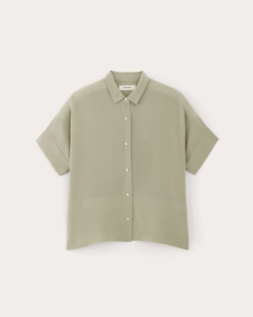 Alternative view of The Boxy Shirt in Washable Silk | Seagrass