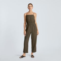 Alternative view of The Linen Shoestring Jumpsuit | Beech