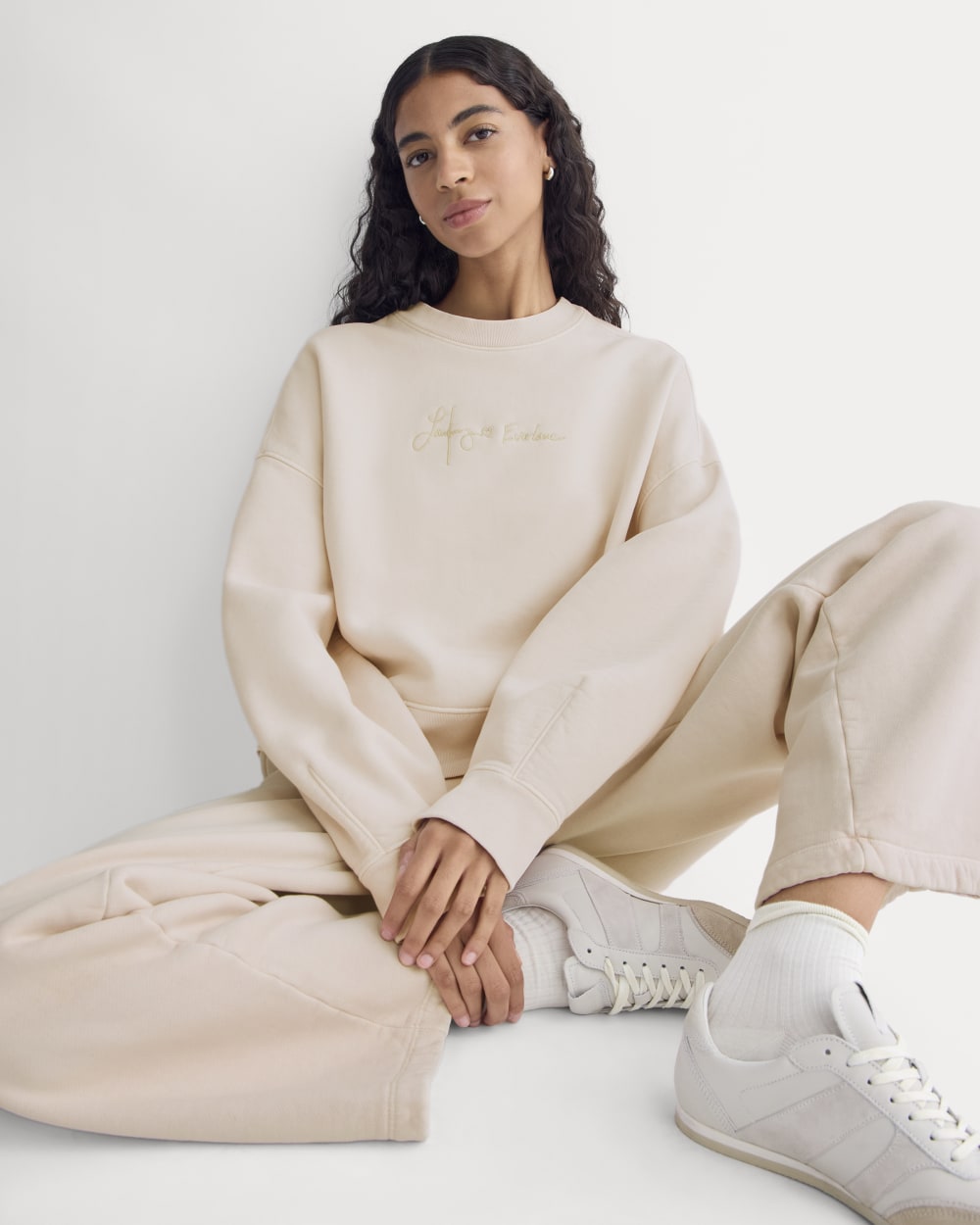 Everlane x The Laufey Foundation Cropped Sweatshirt | Pale Peony - Image 7