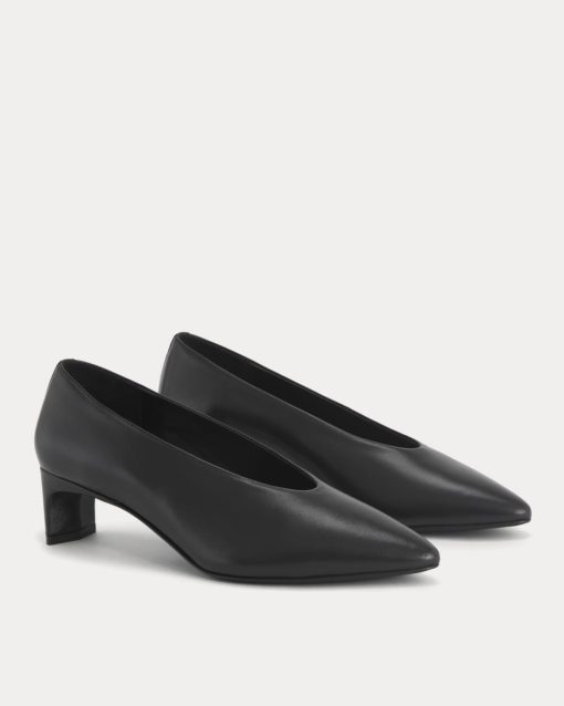 Alternative view of Made in Italy Almond-Toe Pump | Black Leather