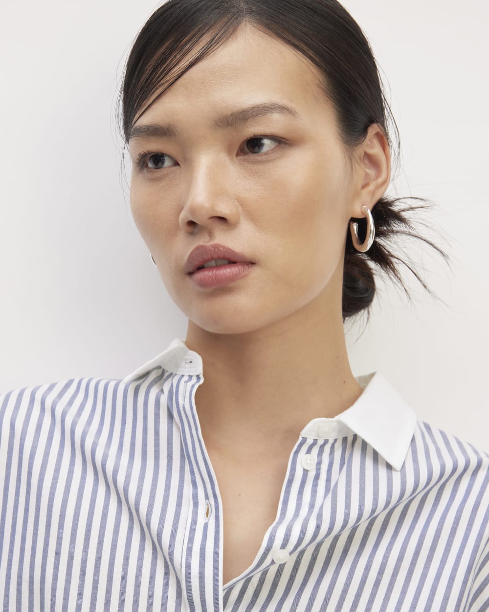 The Must-Have Shirt in Silky Cotton | Mariner Blue / White - Image 4