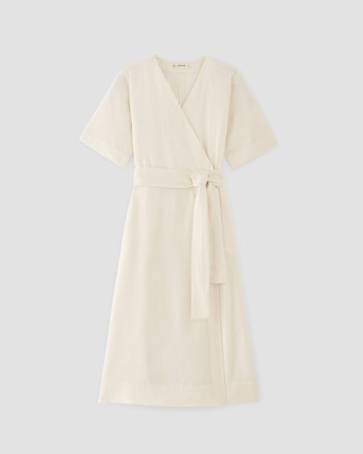 Alternative view of The Wrap Dress in Linen | Bone