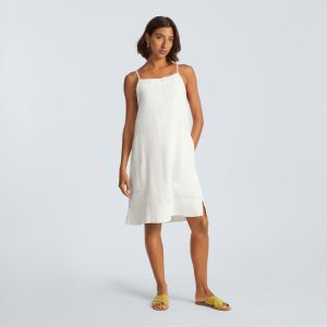Alternative view of The Linen Apron Dress | White