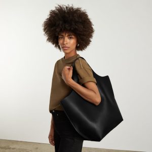 Alternative view of The Cactus Triangle Tote | Black