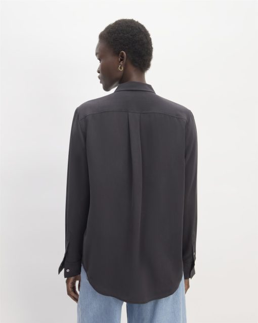 Alternative view of The Utility Shirt in Washable Silk | Black