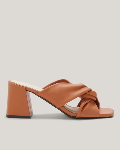Alternative view of The Day Twist Heel | Desert Tan / Tan Lining