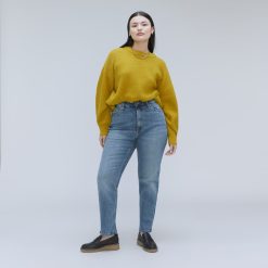 Alternative view of The Cheeky Hourglass Jean | Worn-In Mid Blue | 28.5 Inseam