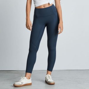 Alternative view of The Perform Pocket Legging | Atlantic