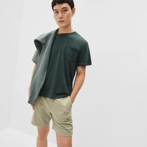 Alternative view of The Pull-On Performance Chino Short | Khaki