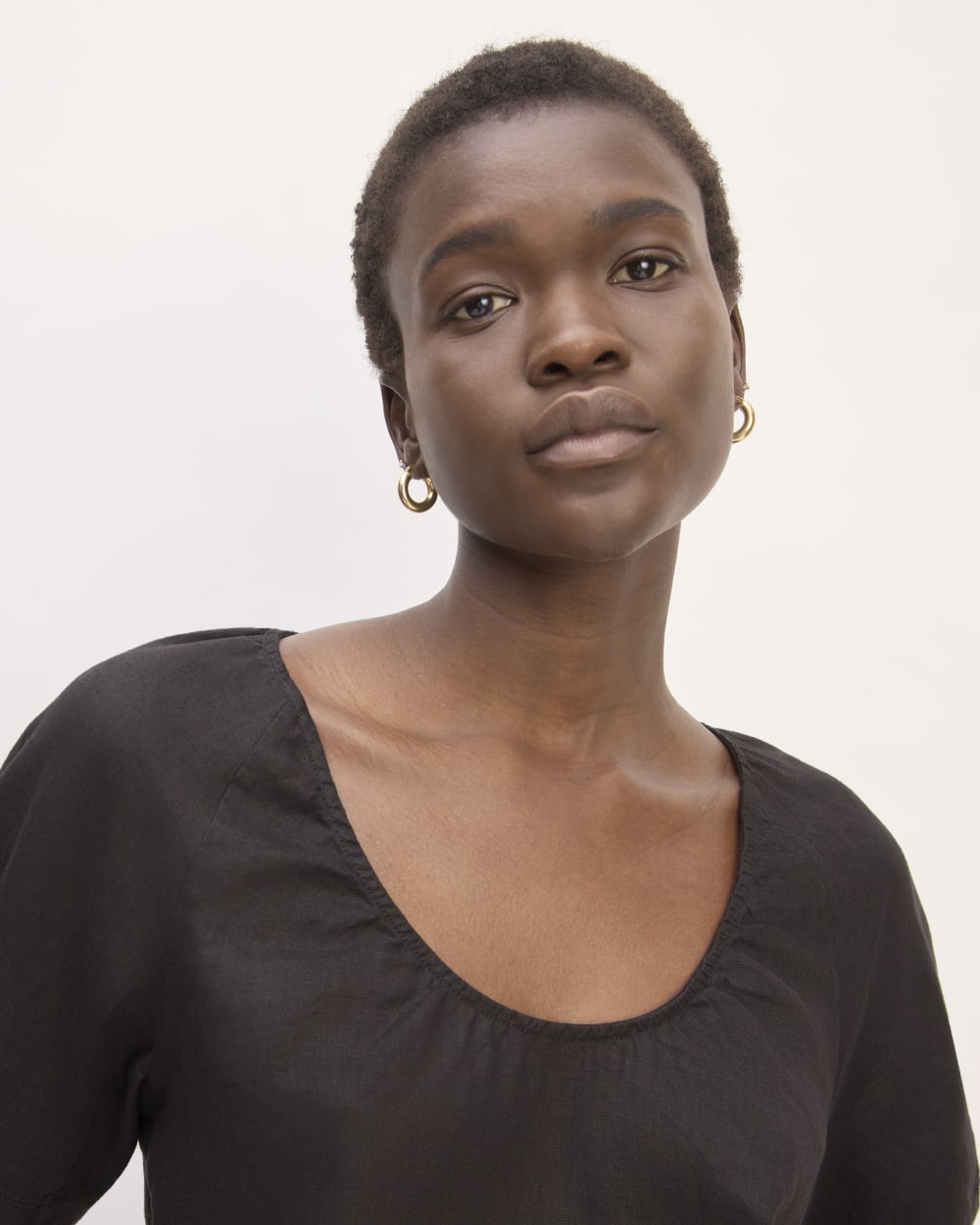 The Scoop Top in Linen | Black - Image 4