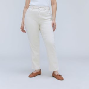 Alternative view of The Cheeky Hourglass Jean | Ecru | 26.5 Inseam