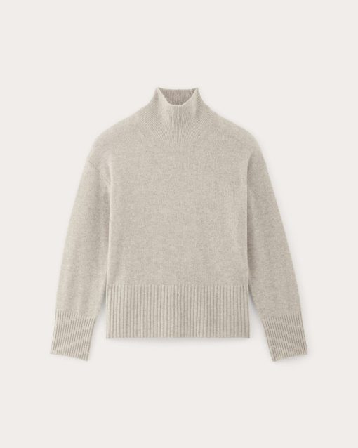 Alternative view of The Boxy Turtleneck in Cashmere | Canvas