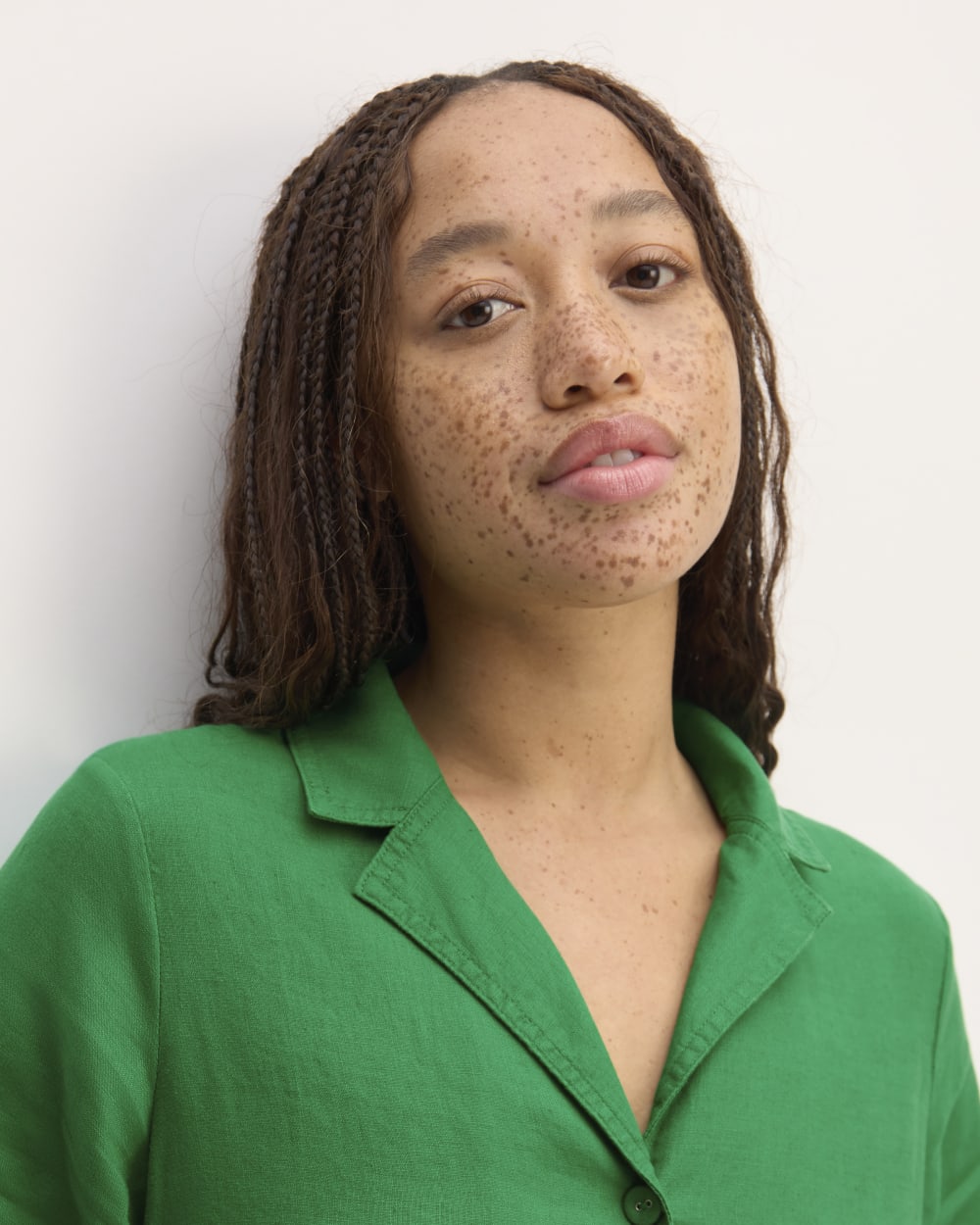 The Shirtdress in Linen | Grass Green - Image 4