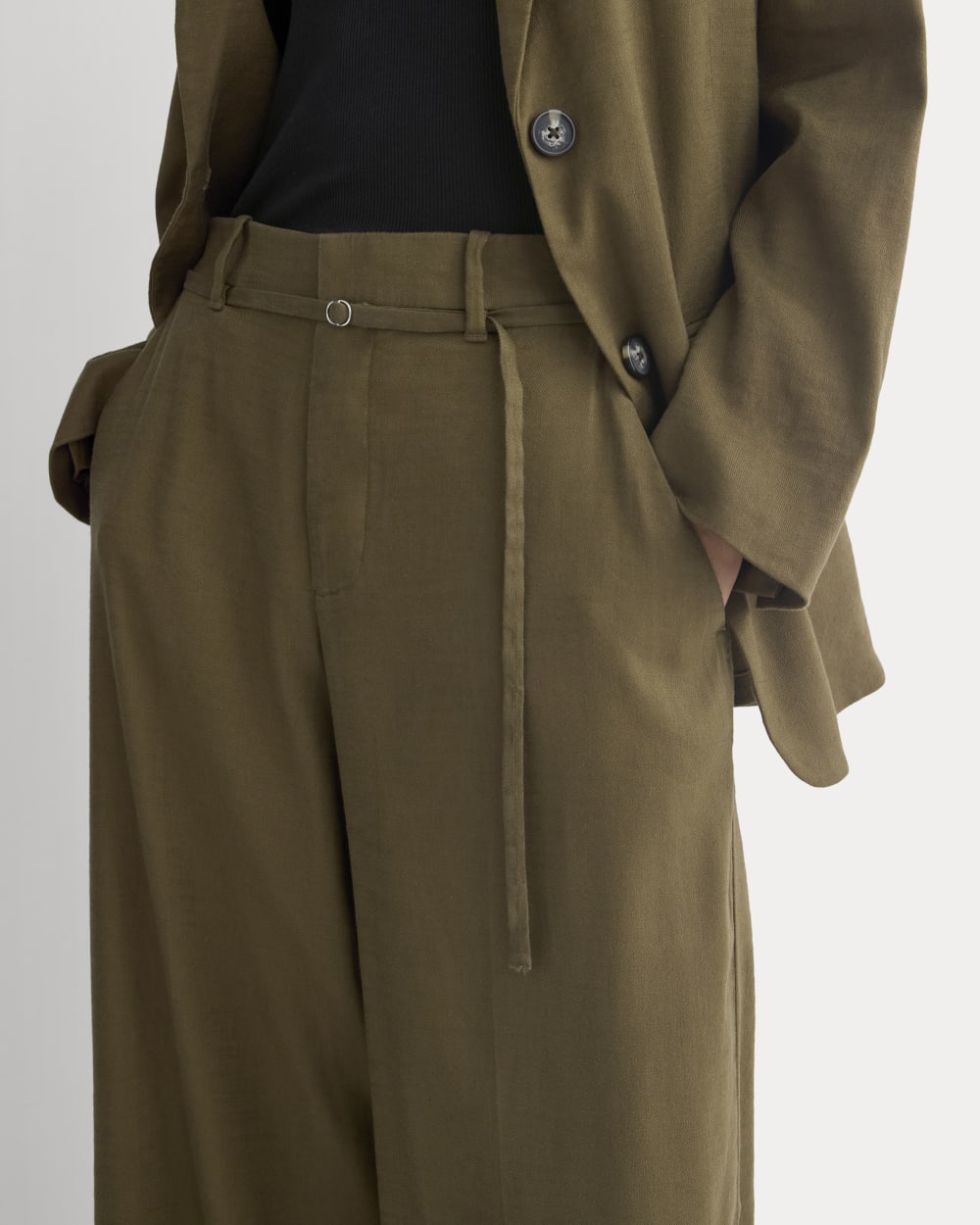 Wide-Leg Belted Pant in Stretch Linen | Beech | Regular - Image 4