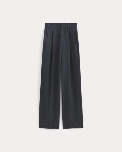 Alternative view of The Draper Pleated Pant in Buttersmooth | Navy | 30 Inseam