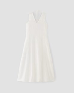 Alternative view of The Linen Eyelet Maxi Dress | White Eyelet