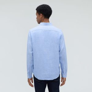 Alternative view of The Classic Shirt in Linen | Light Blue