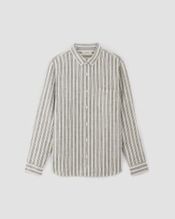 Alternative view of The Classic Shirt in Linen | Bone / Black