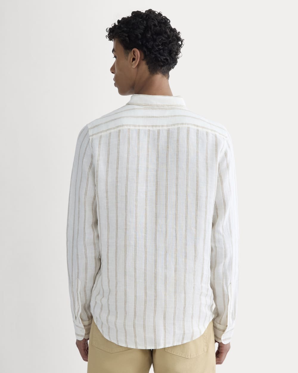 The Classic Shirt in Linen | Bone / Cornstalk - Image 5