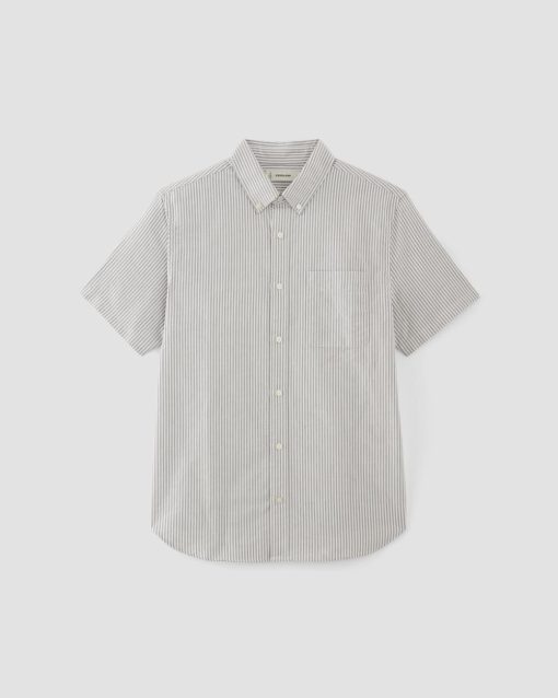Alternative view of The Organic Short Sleeve Oxford Shirt | Charcoal / White